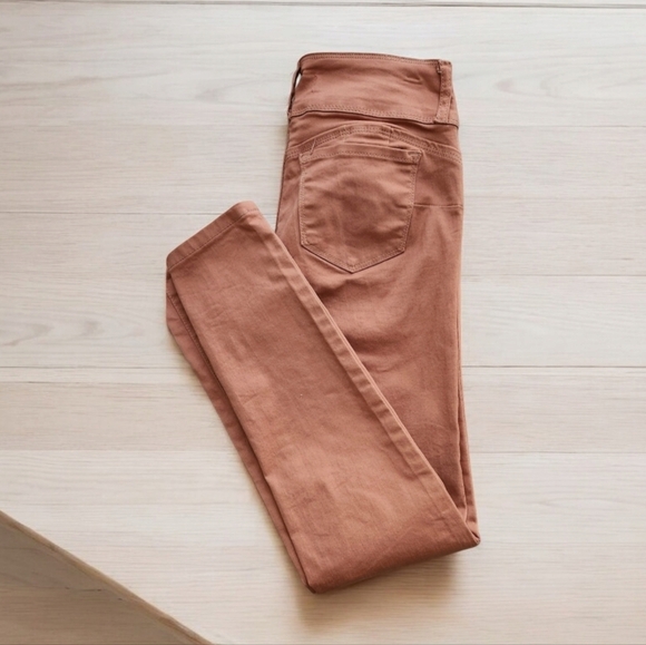 Wax Jean, Super Cute Pink Jeans - Picture 5 of 6